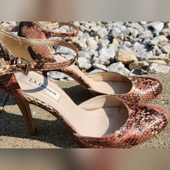 L.K. Bennett dusty pink, snake print leather ankle strap high heel pump in 38 - Picture 9 of 16